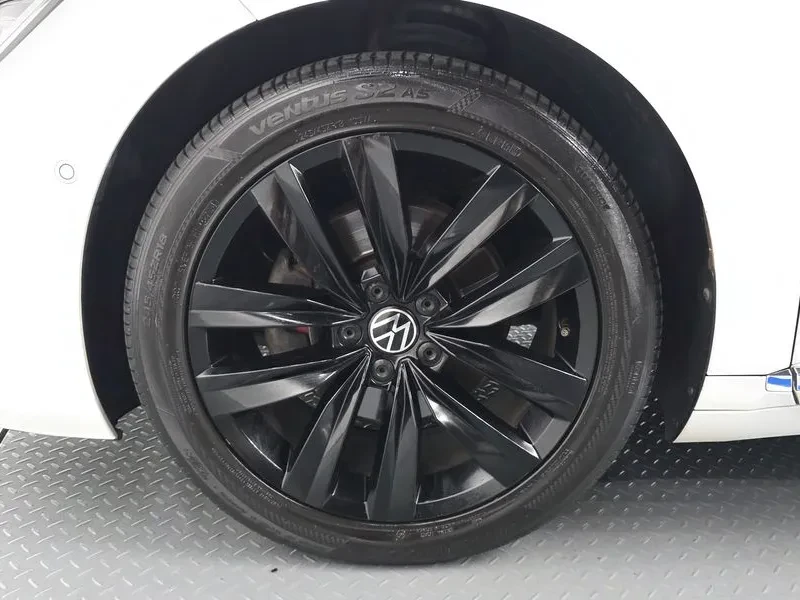 VW Arteon 2.0 Tdi Prestige, снимка 9 - Автомобили и джипове - 55785327