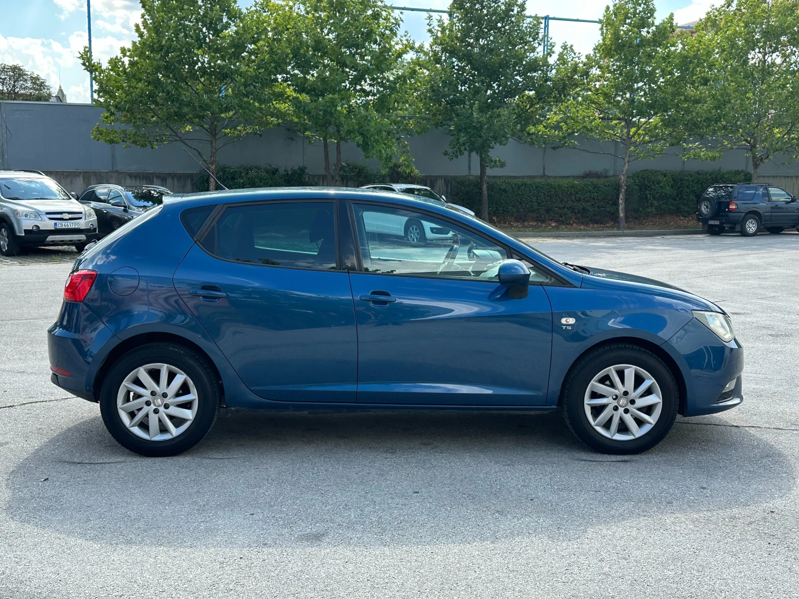 Seat Ibiza 1.2i 105 к.с. - изображение 5