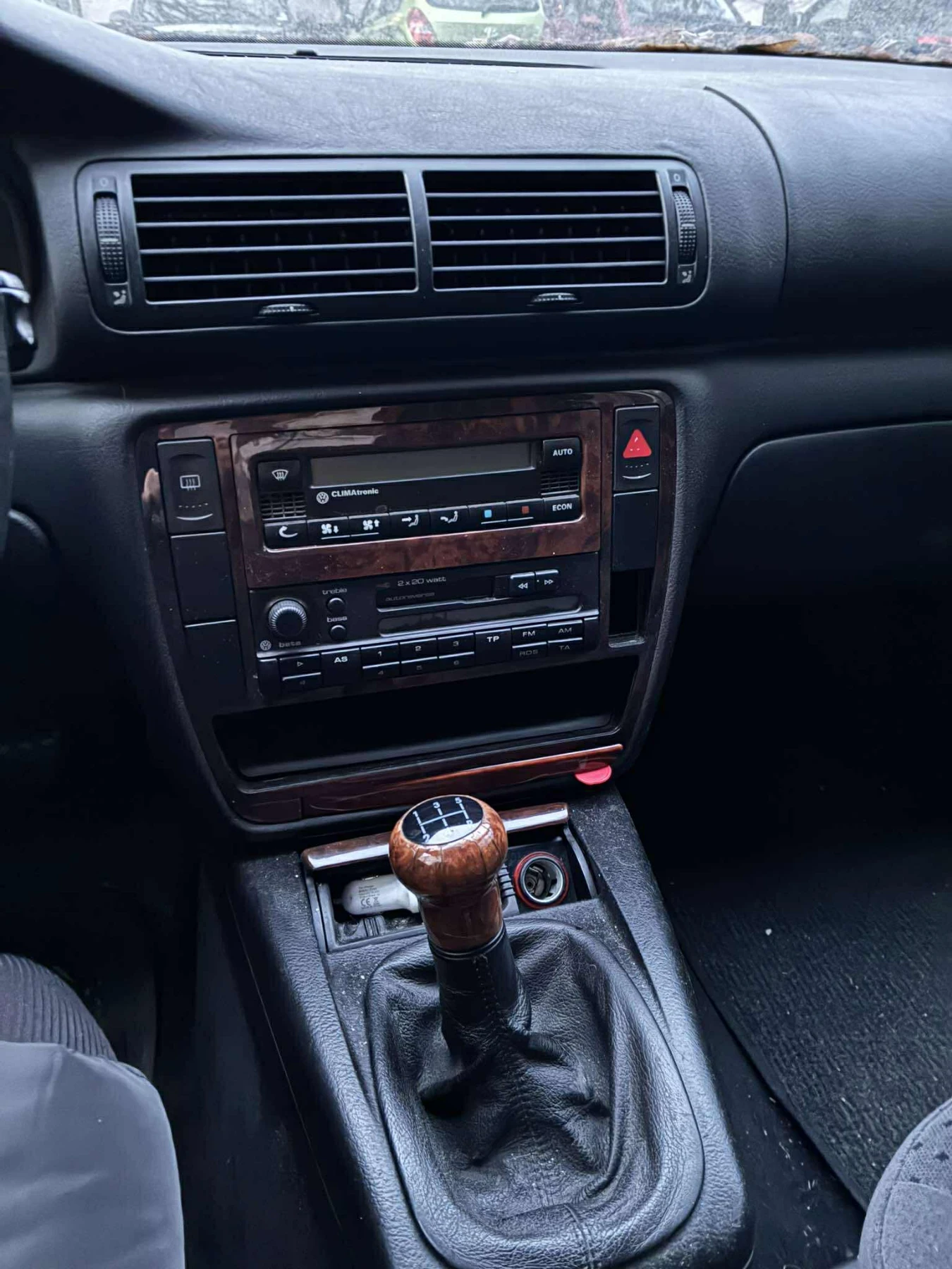 VW Passat  - изображение 6