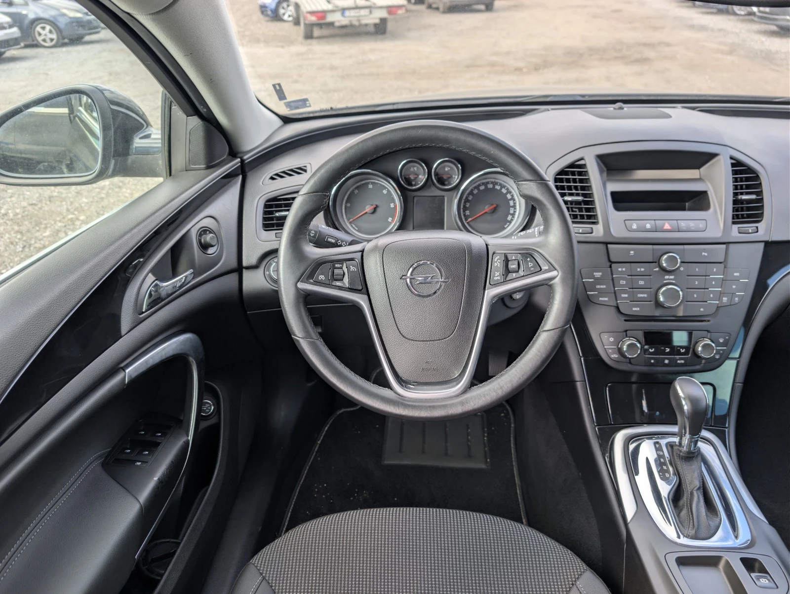 Opel Insignia 2.0 CDTI* Автоматик* 2015г. - изображение 10