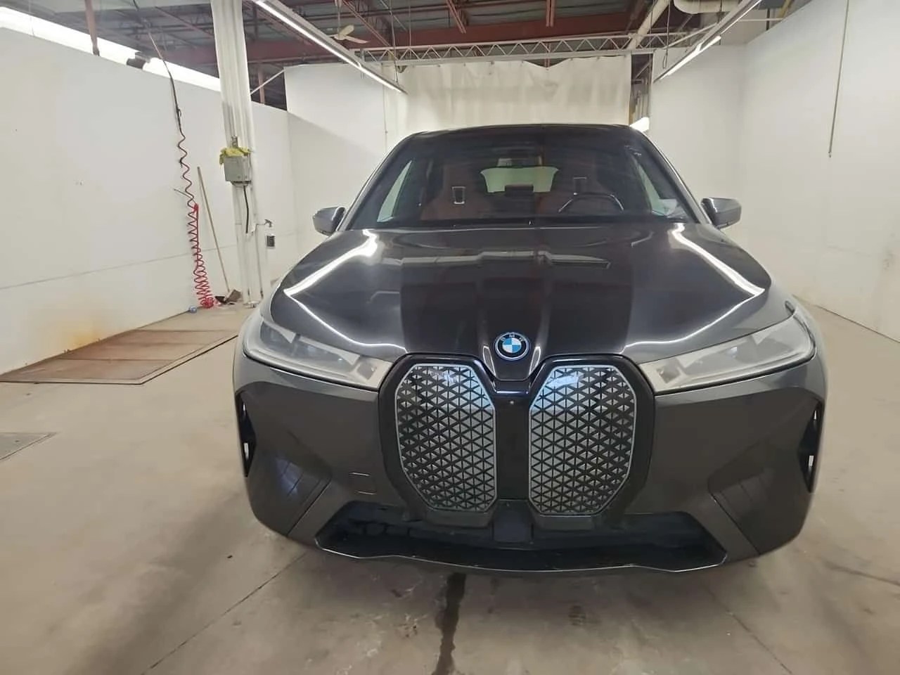 BMW iX XDRIVE50  CARFAX | Mobile.bg � ����������� 16