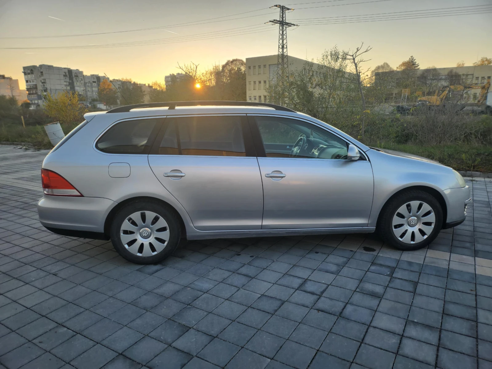 VW Golf 5, снимка 12 - Автомобили и джипове - 54635838
