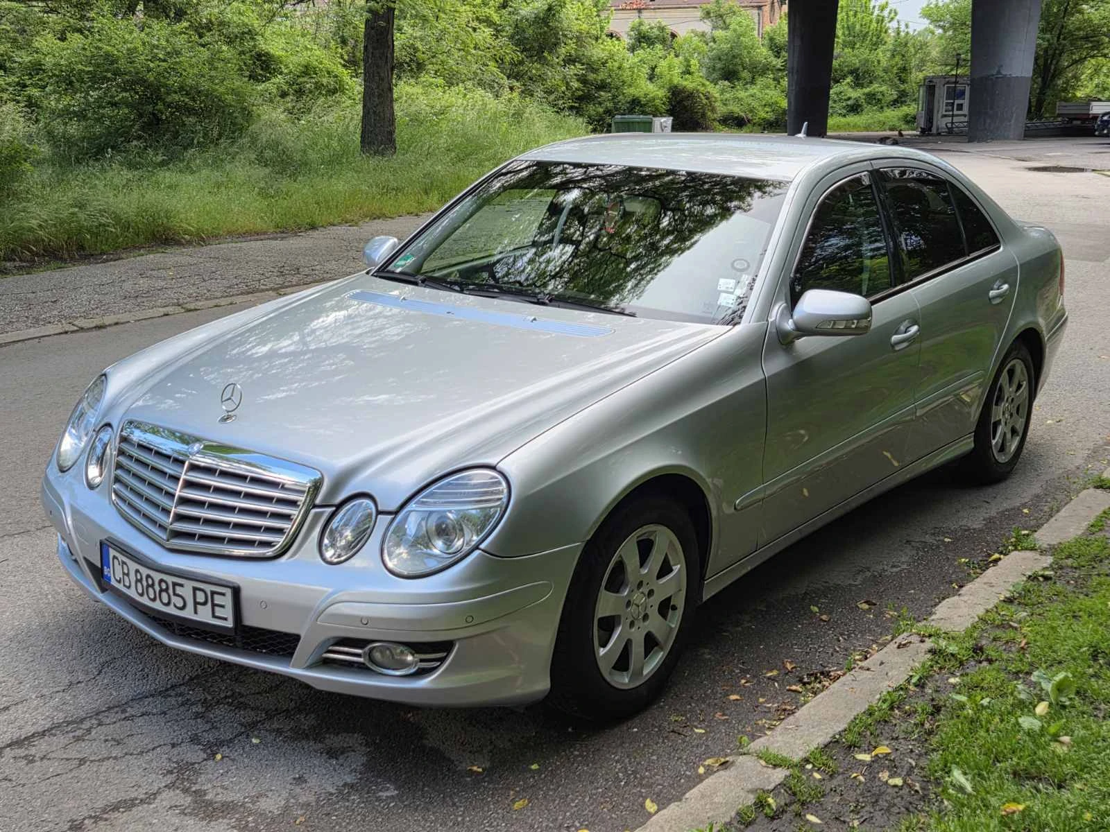 Mercedes-Benz E 220 CDI, снимка 8 - Автомобили и джипове - 54924977