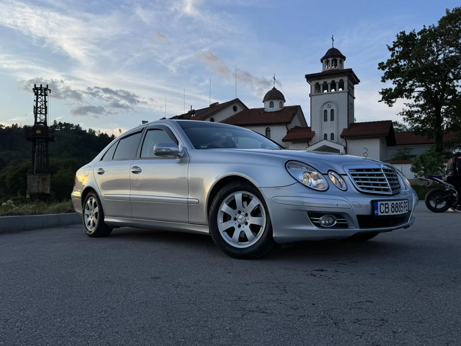 Mercedes-Benz E 220 CDI, снимка 12 - Автомобили и джипове - 54924977
