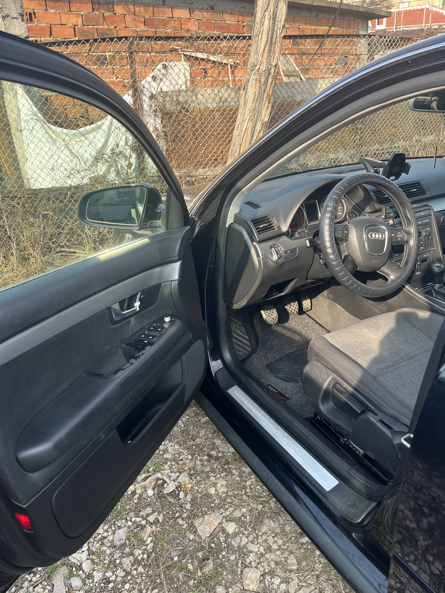 Audi A4, снимка 6 - Автомобили и джипове - 55150278