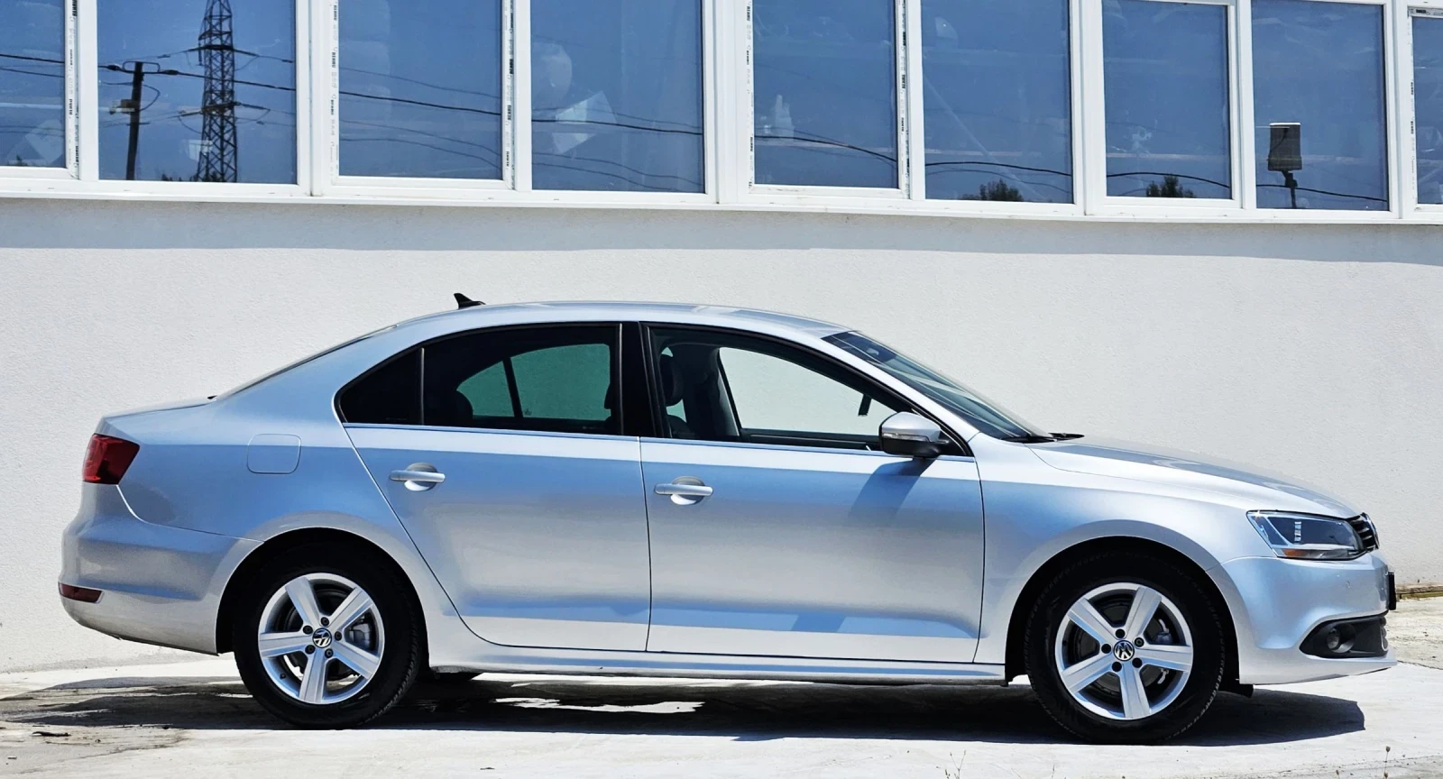 VW Jetta 1.6TDI High Executive Line 2013, снимка 6 - Автомобили и джипове - 55241796