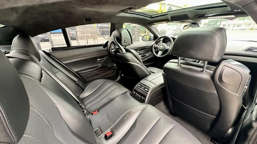 BMW 650 XDRIVE HARMAN KARDON/PANORAMA/360CAM, снимка 15 - Автомобили и джипове - 55347873