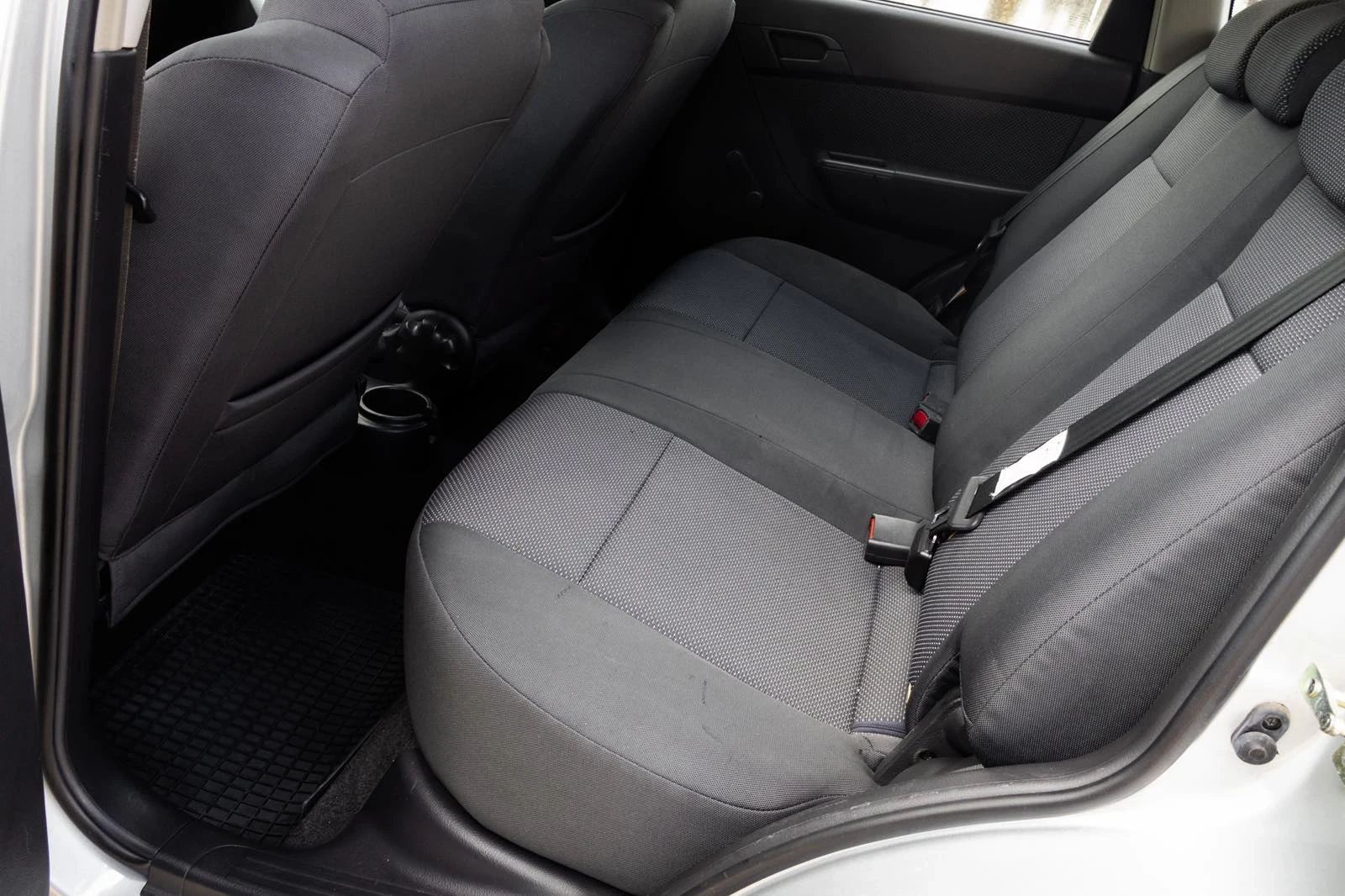 Chevrolet Aveo, снимка 14 - Автомобили и джипове - 55449837