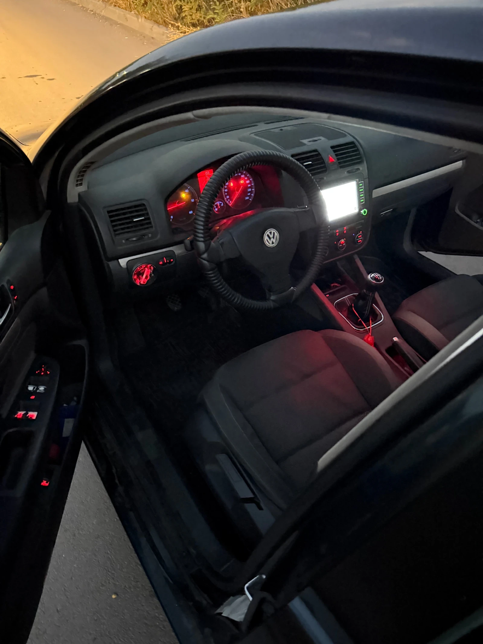 VW Golf, снимка 10 - Автомобили и джипове - 55772469