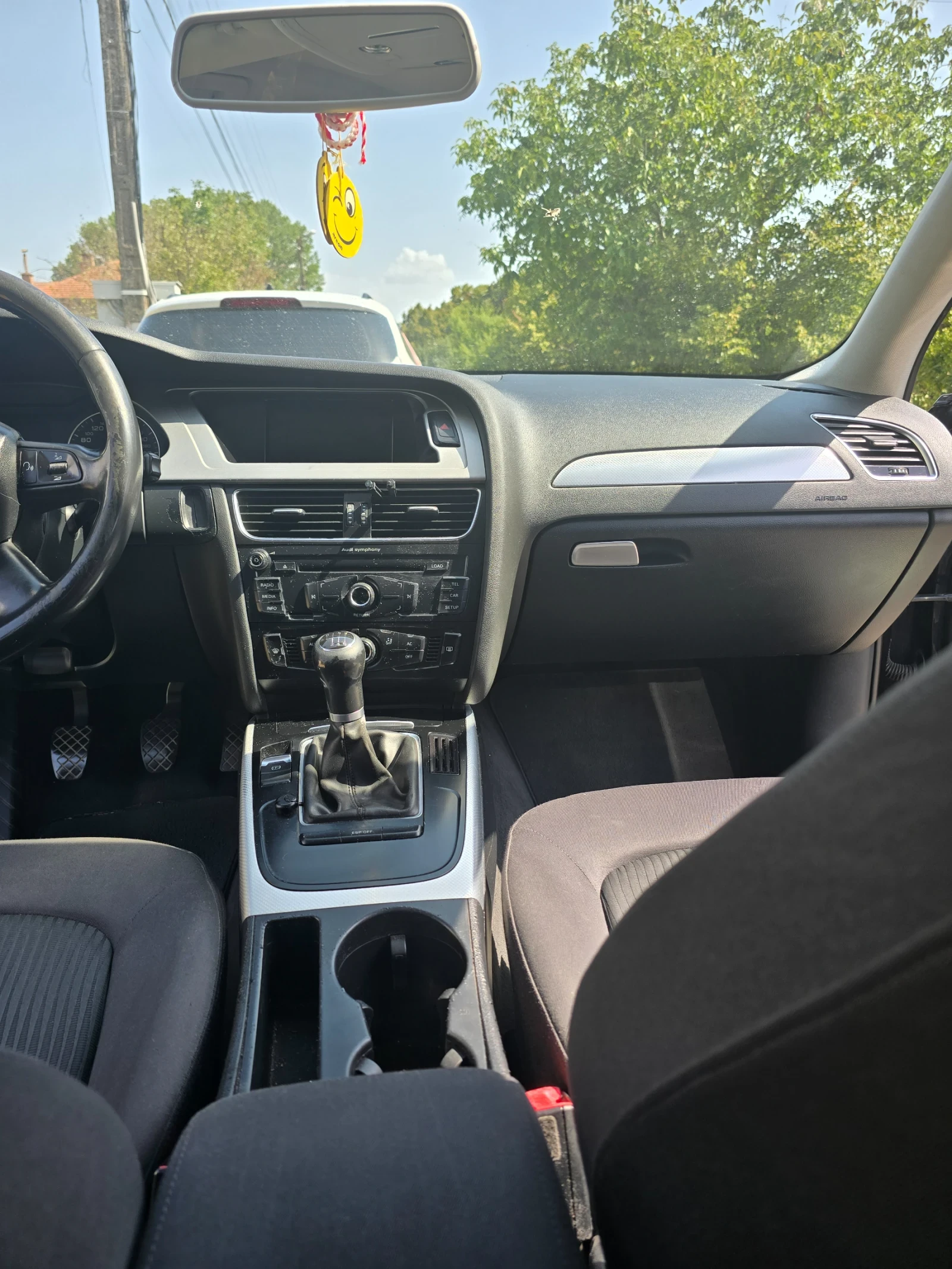 Audi A4 2.0 TDI, снимка 12 - Автомобили и джипове - 55888594