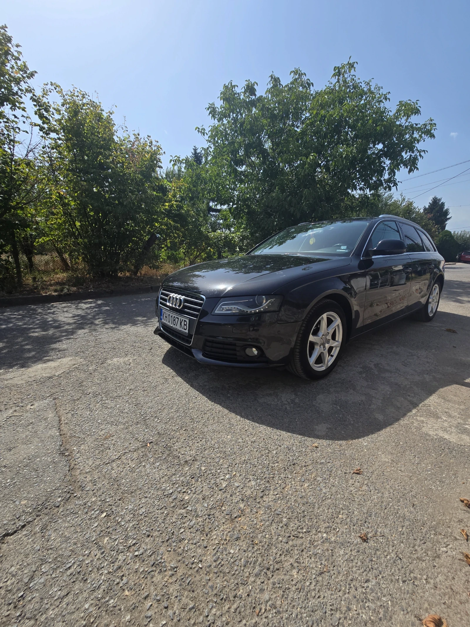 Audi A4 2.0 TDI, снимка 3 - Автомобили и джипове - 55888594