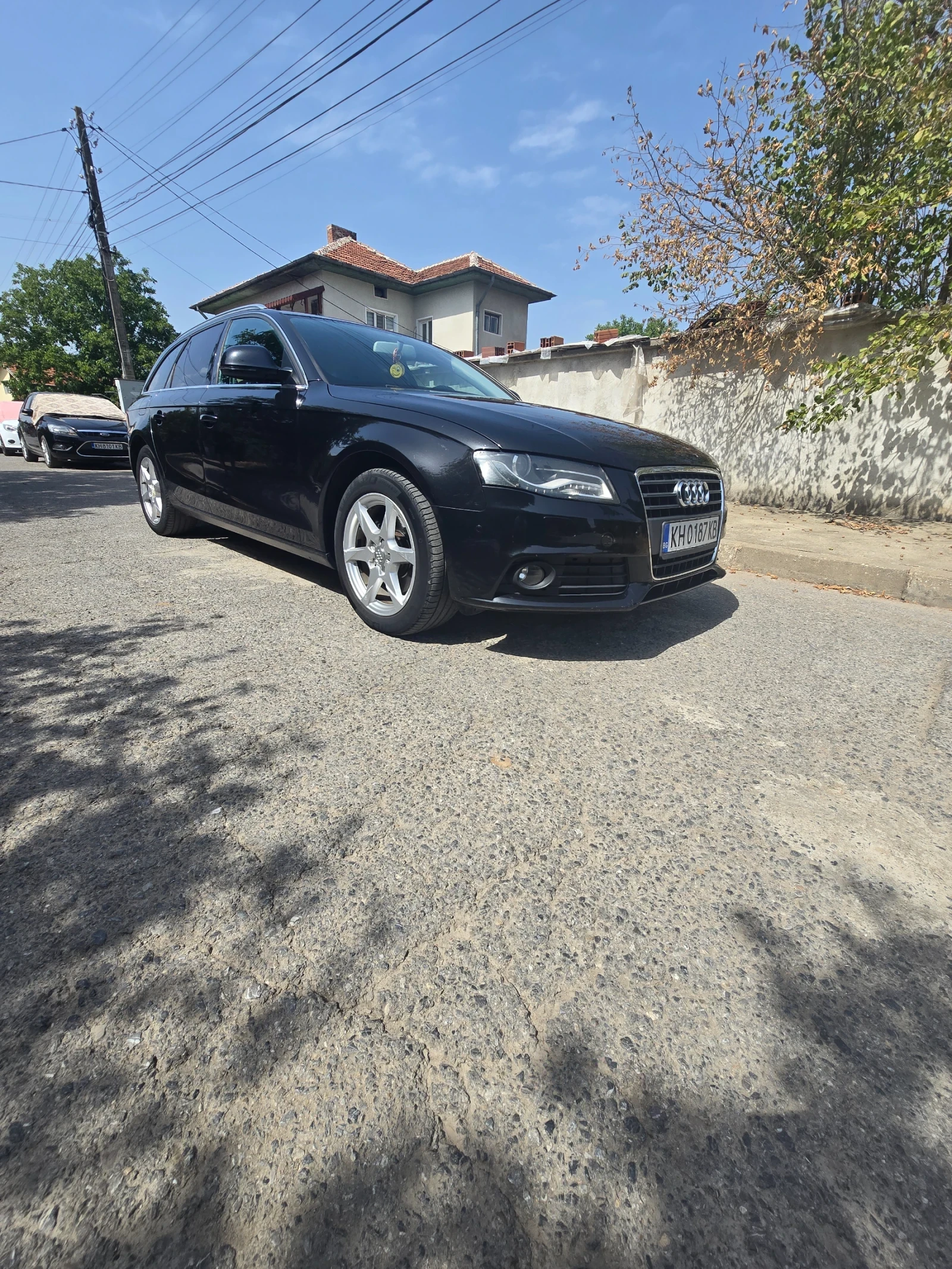 Audi A4 2.0 TDI, снимка 6 - Автомобили и джипове - 55888594