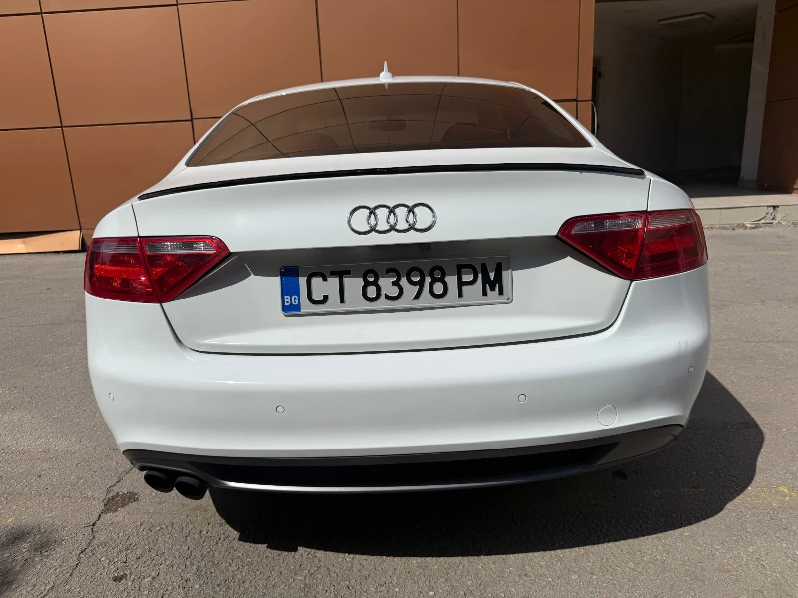 Audi A5 2.0tfsi 211кс S-line Quattro , снимка 6 - Автомобили и джипове - 55954009
