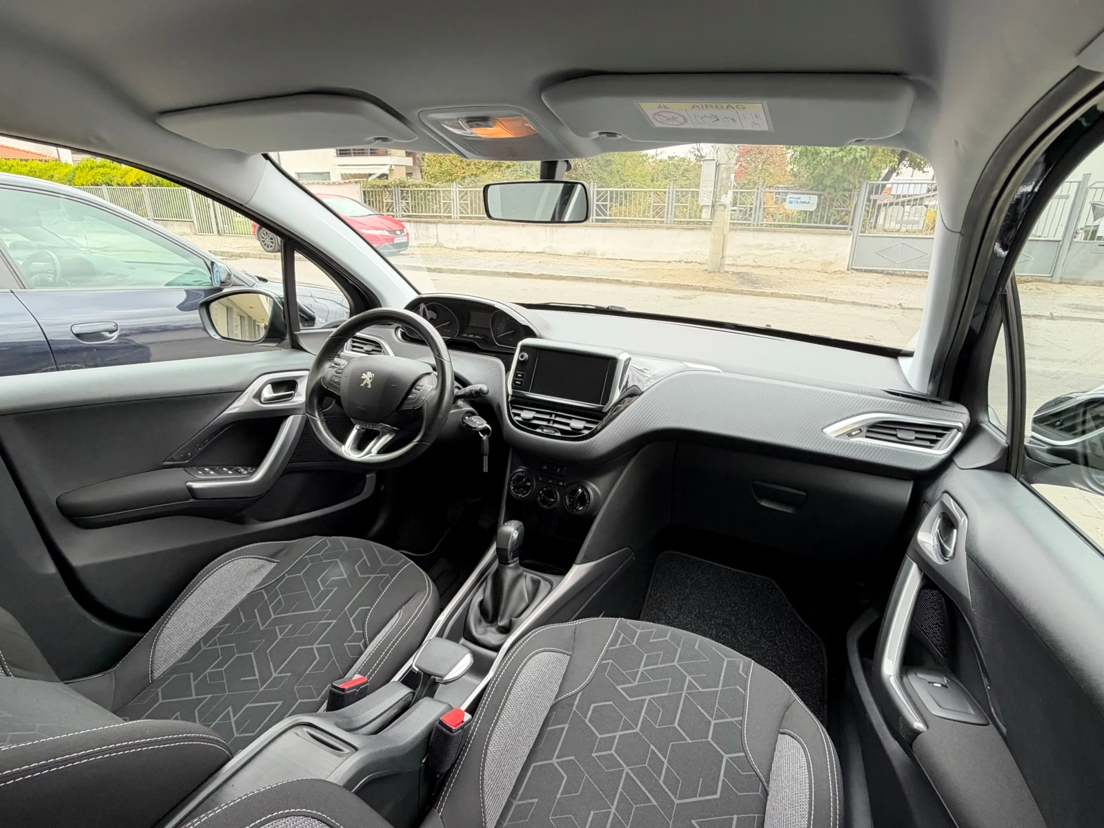 Peugeot 2008 //FACELIFT-1.6HDI// | Mobile.bg � ����������� 12