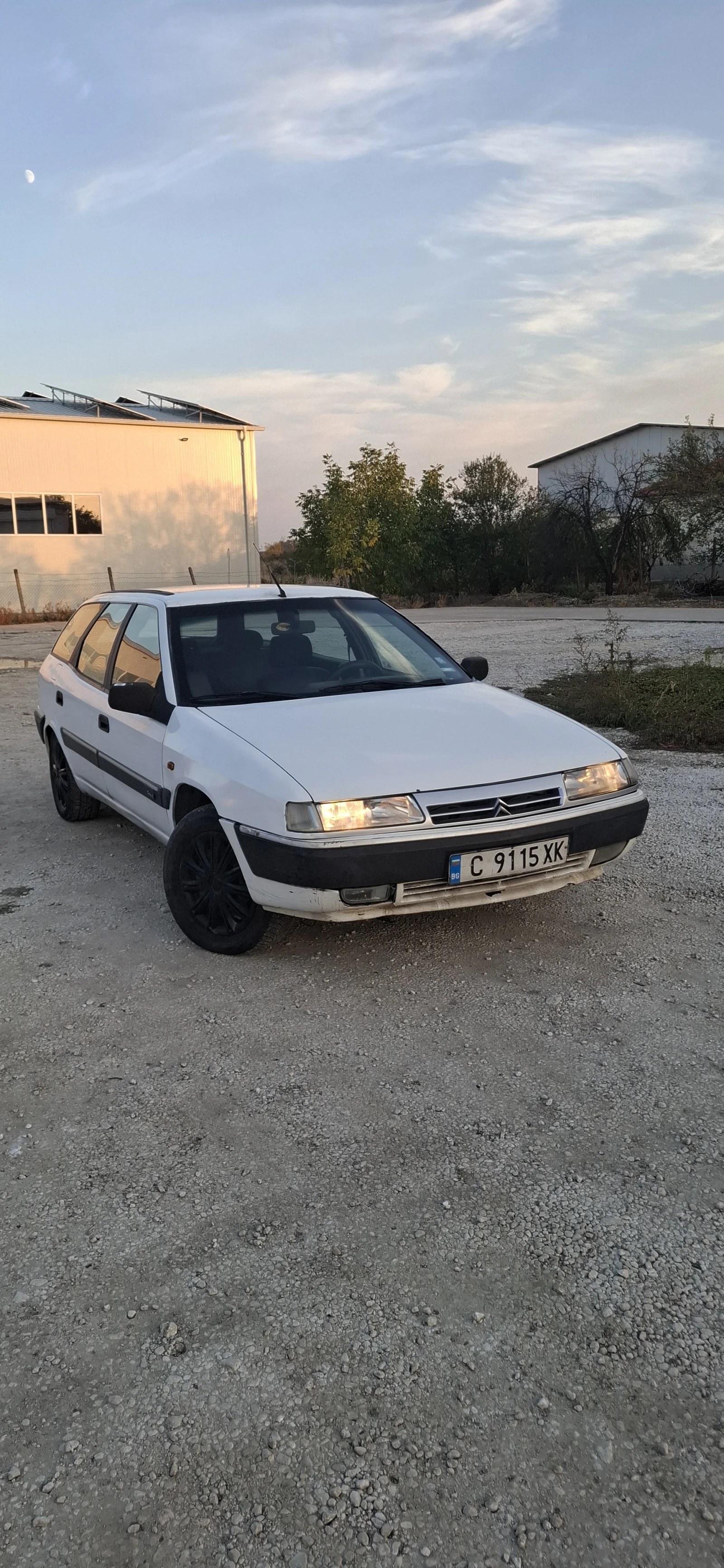 Citroen Xantia 1.9, снимка 2 - Автомобили и джипове - 56637766