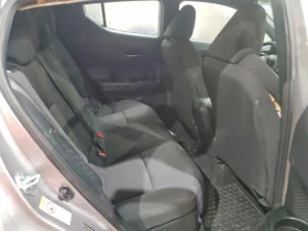 Toyota C-HR XLE FWD, снимка 10