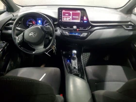 Toyota C-HR XLE FWD, снимка 8