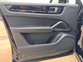 Porsche Cayenne / SportChrono / Pano /  ПОДГРЕВ / ОБДУХВАНЕ /  - 41000 € / 80189.03 лв. - 21218245 15