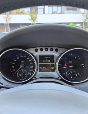 Mercedes-Benz ML 420 - 5200 € - 46013857 8