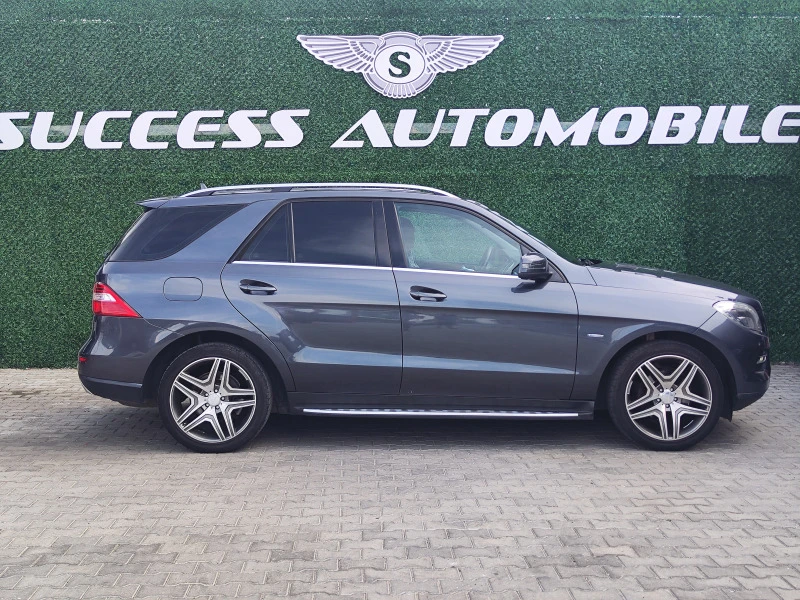 Mercedes-Benz ML 350 AMG* CAMERA* PODGREV* LINEASIT* LEDD* LIZING, снимка 2 - Автомобили и джипове - 45514228