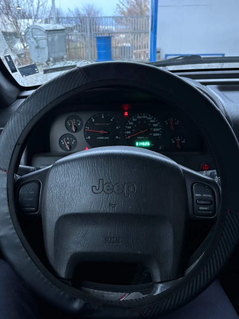 Jeep Grand cherokee 3.1, снимка 10 - Автомобили и джипове - 48457747