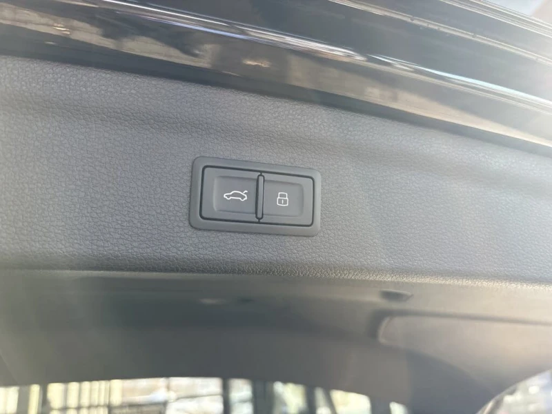 Audi Q3 Komfort* 45TFSI* АвтоКредит* (ЦЕНА ДО БГ), снимка 9 - Автомобили и джипове - 53375483