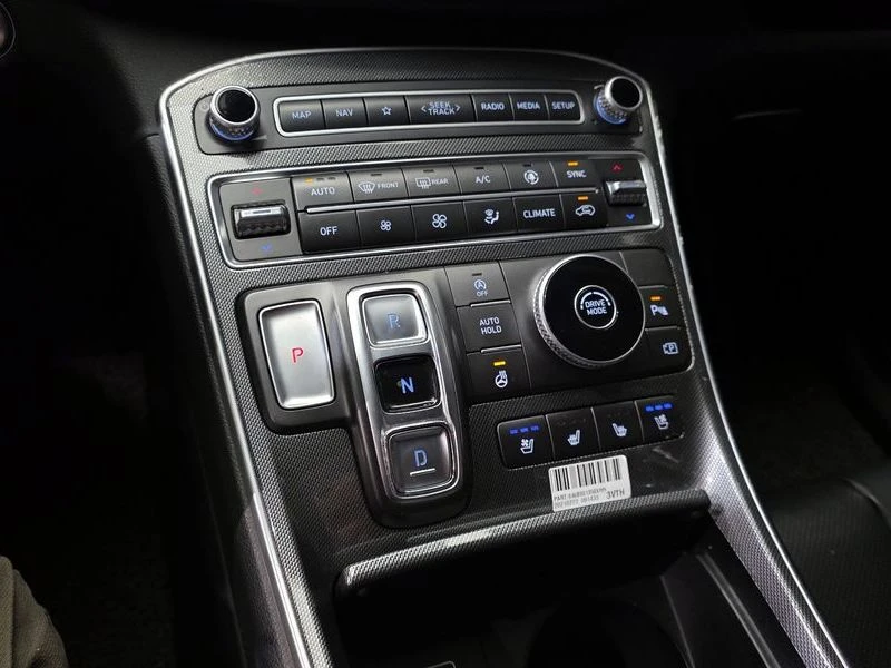Hyundai Santa fe 2.5 191 hp Automatic, снимка 9 - Автомобили и джипове - 55845592