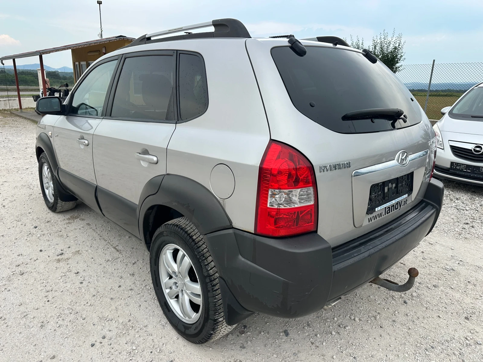 Hyundai Tucson 2.0/140кс 4х4 климатроник 137000км - изображение 5