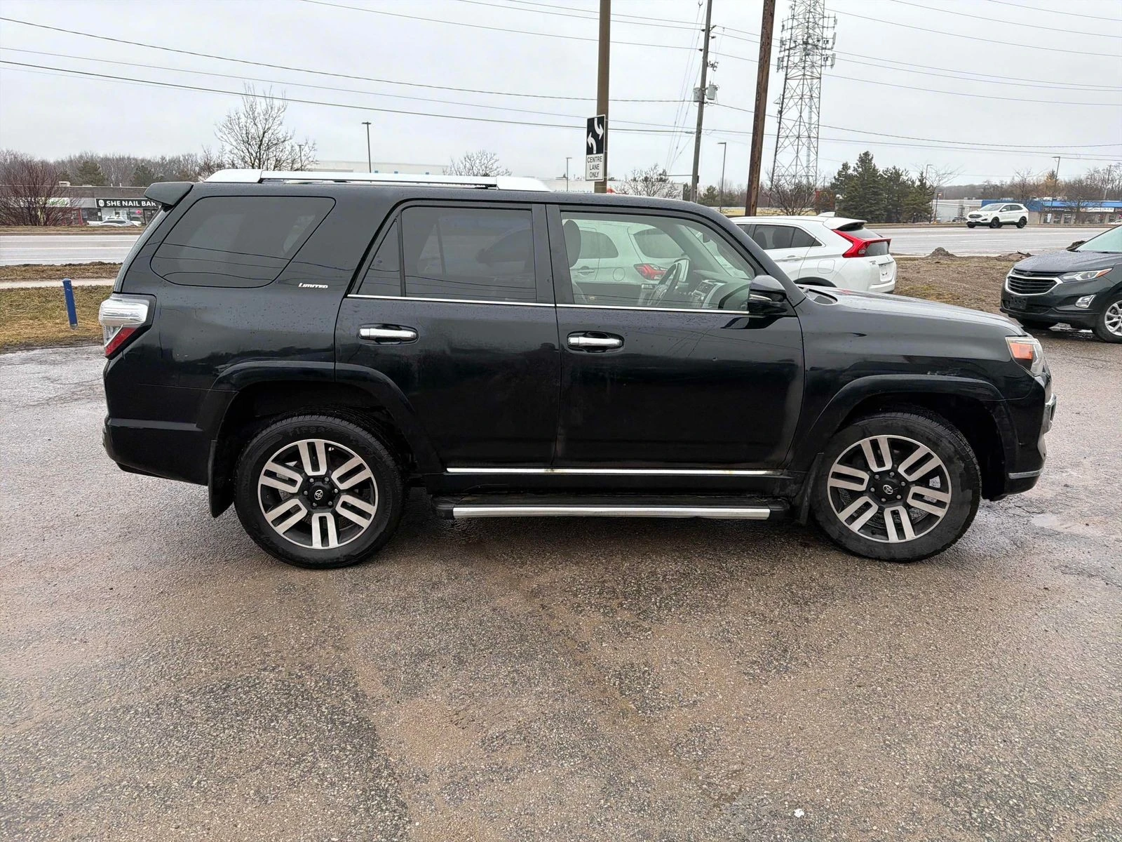 Toyota 4runner SR5 С регистрация + обслужване, снимка 4 - Автомобили и джипове - 54111410