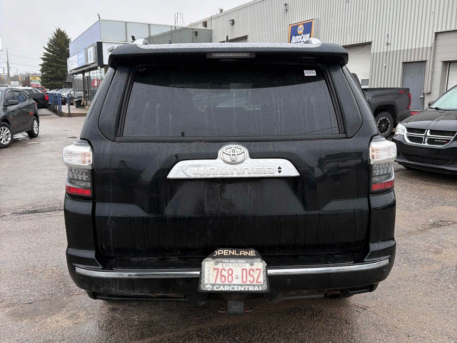 Toyota 4runner SR5 С регистрация + обслужване, снимка 5 - Автомобили и джипове - 54111410