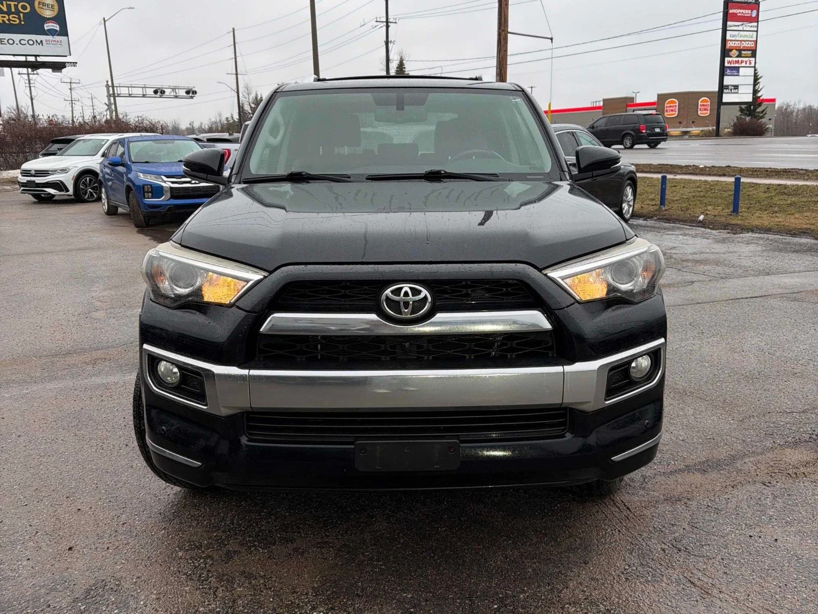 Toyota 4runner SR5 С регистрация + обслужване, снимка 2 - Автомобили и джипове - 54111410