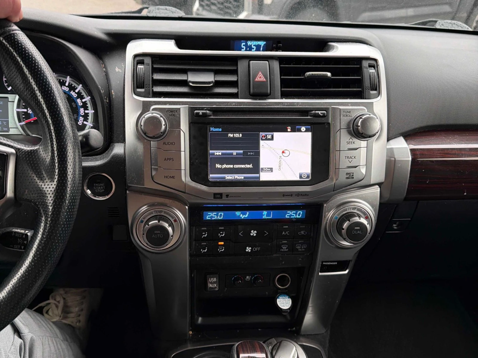 Toyota 4runner SR5 С регистрация + обслужване, снимка 9 - Автомобили и джипове - 54111410