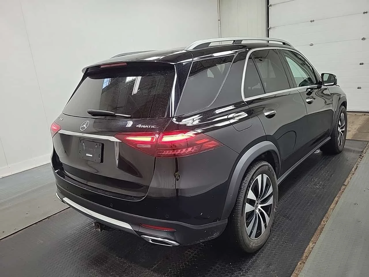 Mercedes-Benz GLE 350 * ДИСТРОНИК* 360 КАМЕРА* ПАНОРАМА* BURMASTER* , снимка 3 - Автомобили и джипове - 54763627