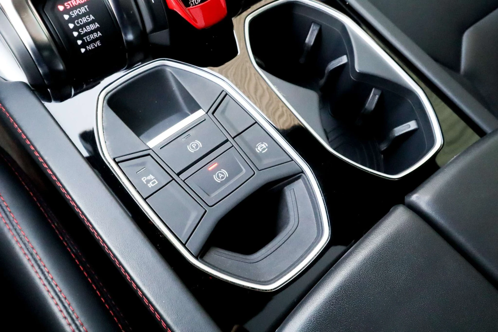 Lamborghini Urus ПАНО, ФУЛ, КАРФАКС, ЦЕНА ДО БГ, снимка 10 - Автомобили и джипове - 55014401