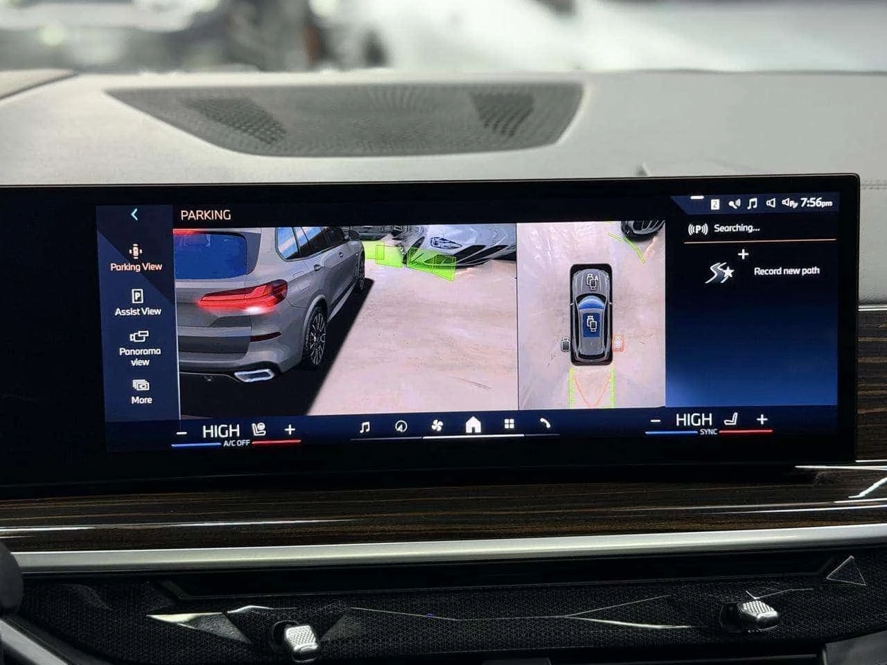 BMW X5 * M SPORT| 360CAM| ACC| LKA| FCW| HK SOUND| * CARF, снимка 16 - Автомобили и джипове - 55093487