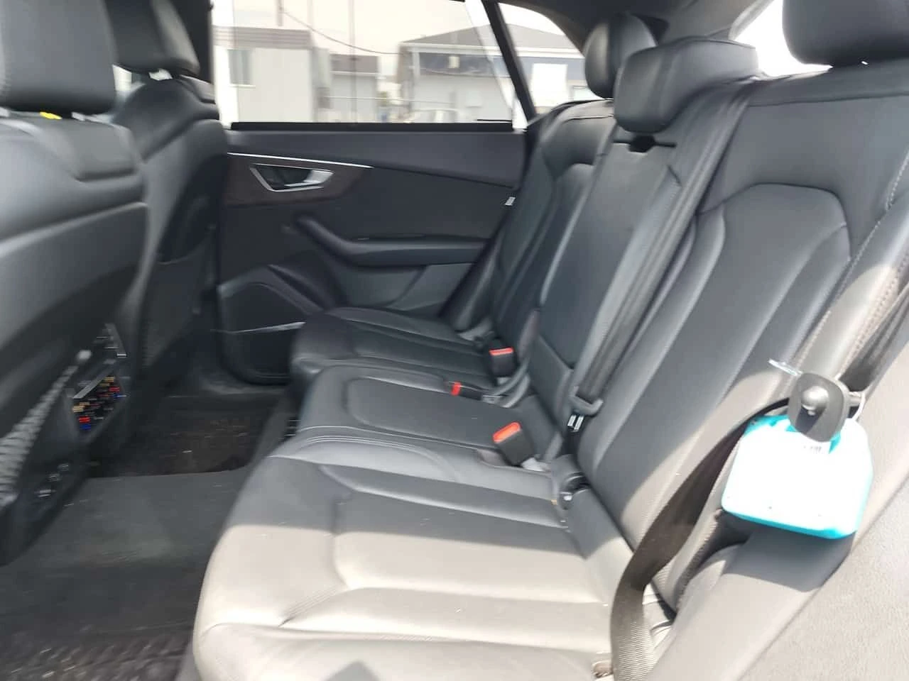 Audi Q8 * Technik * ДИСТРОНИК * ОБДУХВАНЕ * ПАНО * 360 , снимка 12 - Автомобили и джипове - 55094235