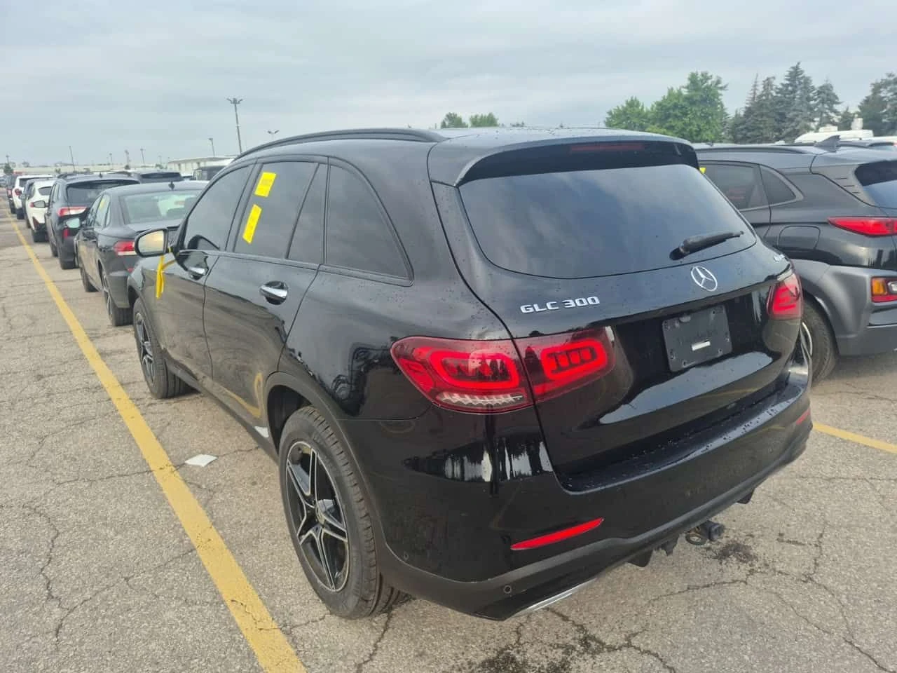 Mercedes-Benz GLC 300 АМГ ПАКЕТ/CARFAX/КАФЯВ САЛОН/ЛЕНТИ/ПАНО/360/, снимка 4 - Автомобили и джипове - 55534886