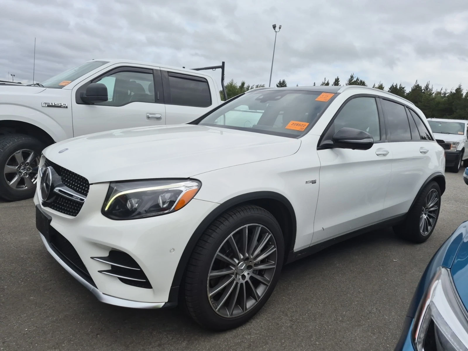 Mercedes-Benz GLC 43 AMG * АВТОКРЕДИТ * ГЛАВНО ПРЕДСТАВИТЕЛСТВО
