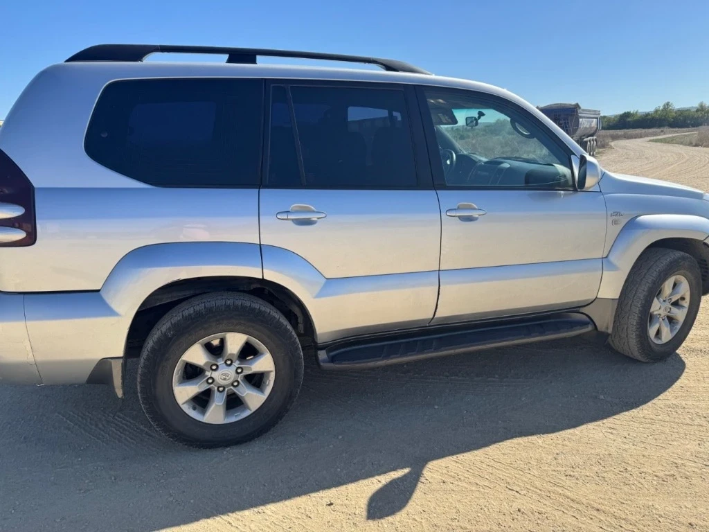 Toyota Land cruiser, снимка 5 - Автомобили и джипове - 55987961