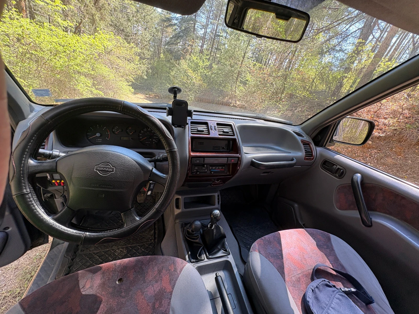 Nissan Terrano 2, 7 Td, снимка 8 - Автомобили и джипове - 56184285