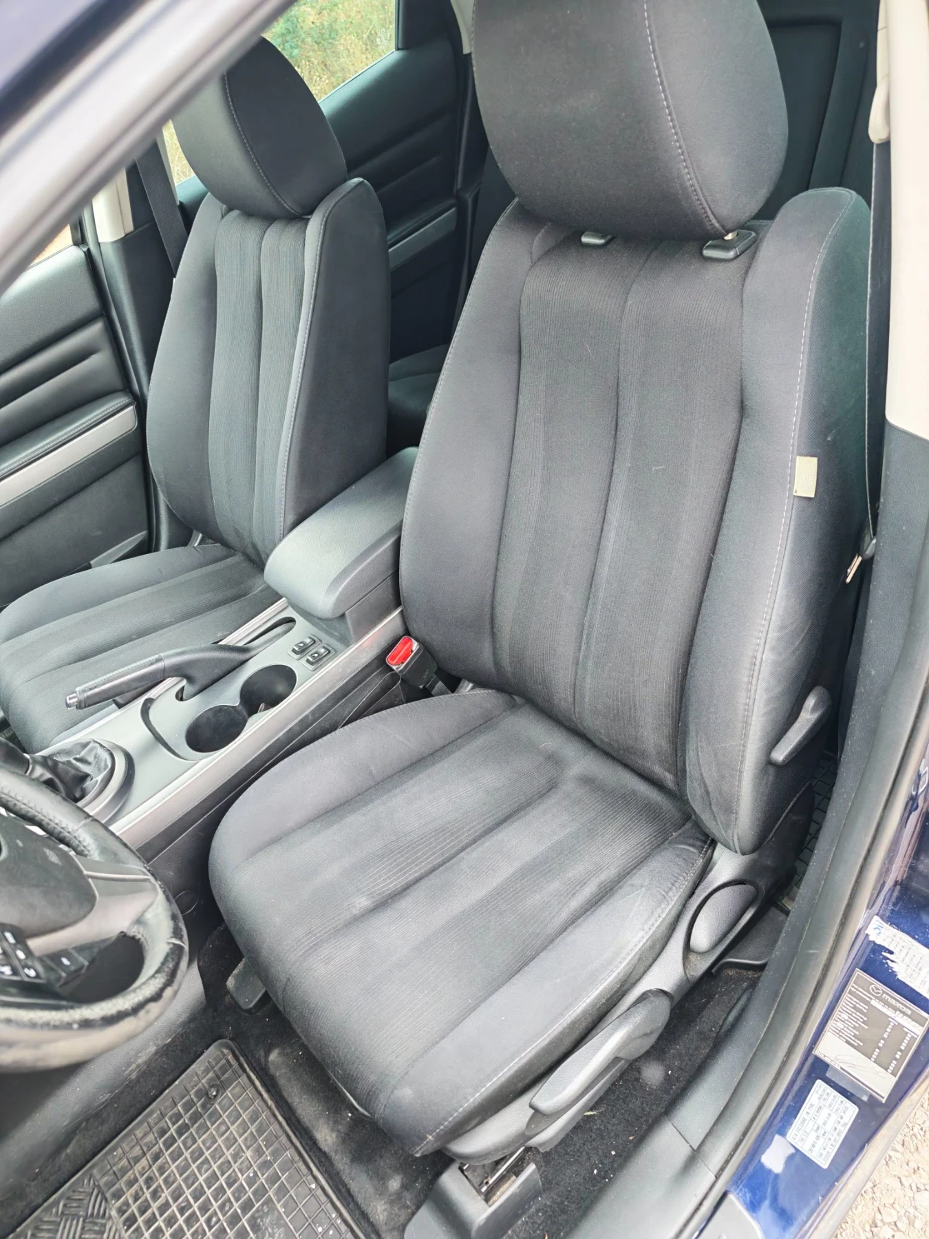 Mazda CX-7 2.2D 170к.с., снимка 9 - Автомобили и джипове - 56224358