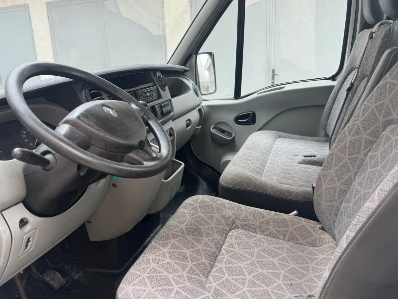 Renault Master 2.5 DCI* КЛИМАТИК* 3.50м, снимка 10 - Бусове и автобуси - 48419412