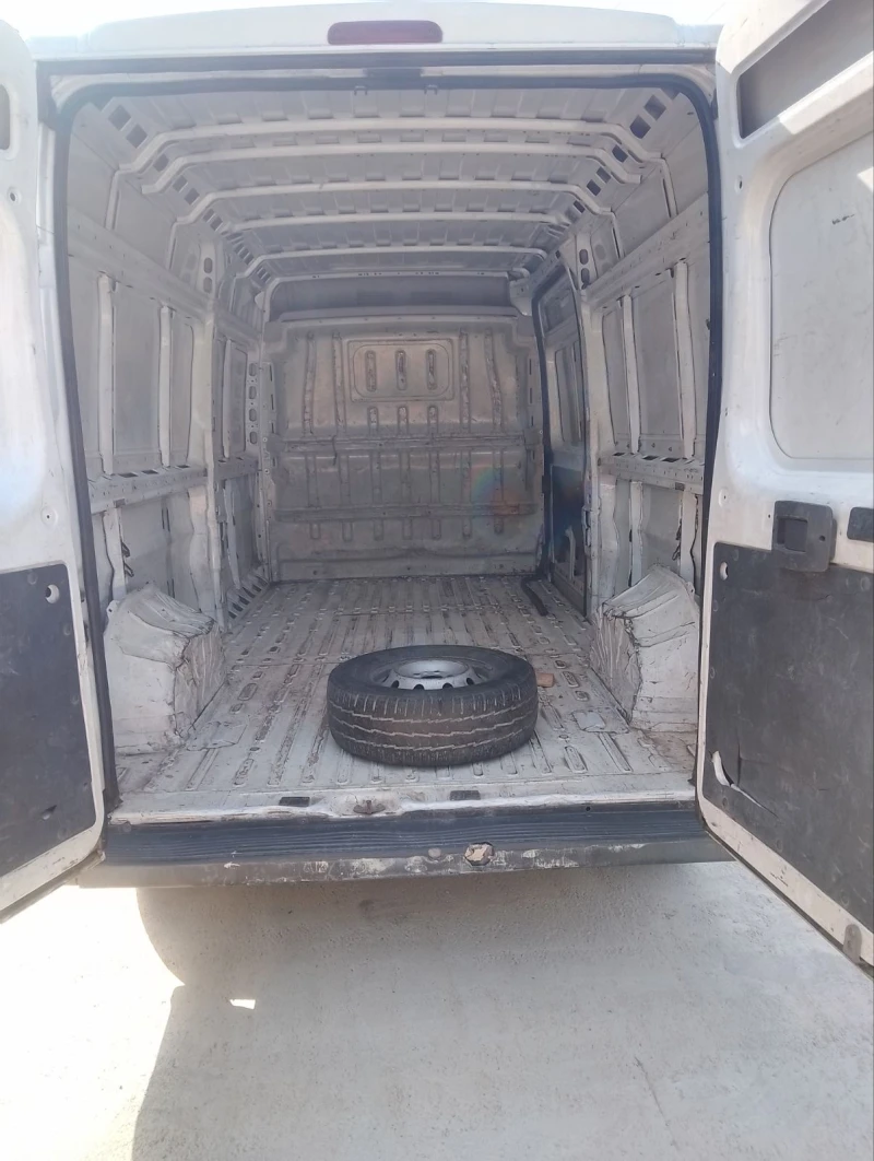 Peugeot Boxer Дълга база, снимка 12 - Бусове и автобуси - 52588437