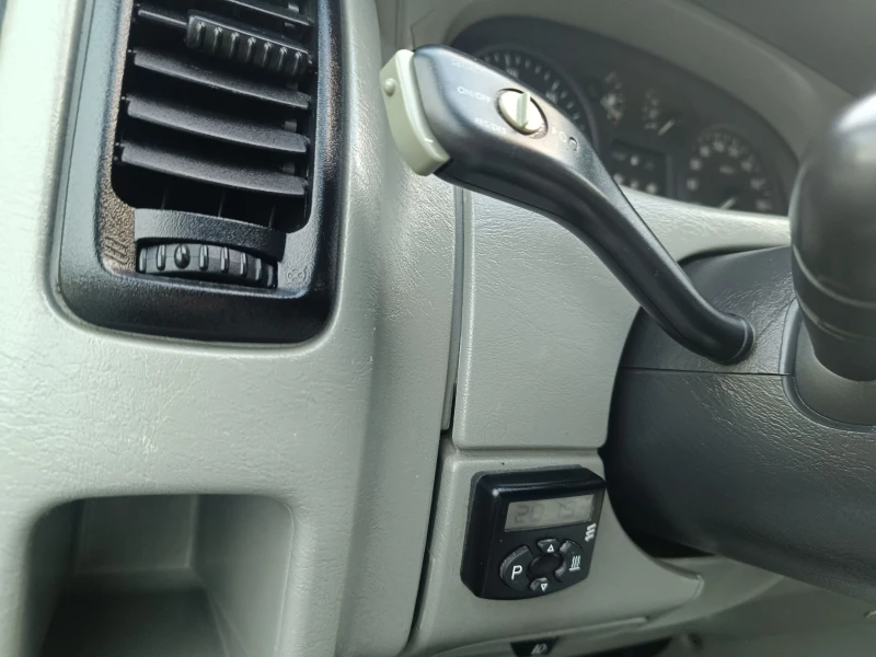 Renault Trafic 2.5tdci MAXXI LANG 9 места, снимка 10 - Бусове и автобуси - 52383355