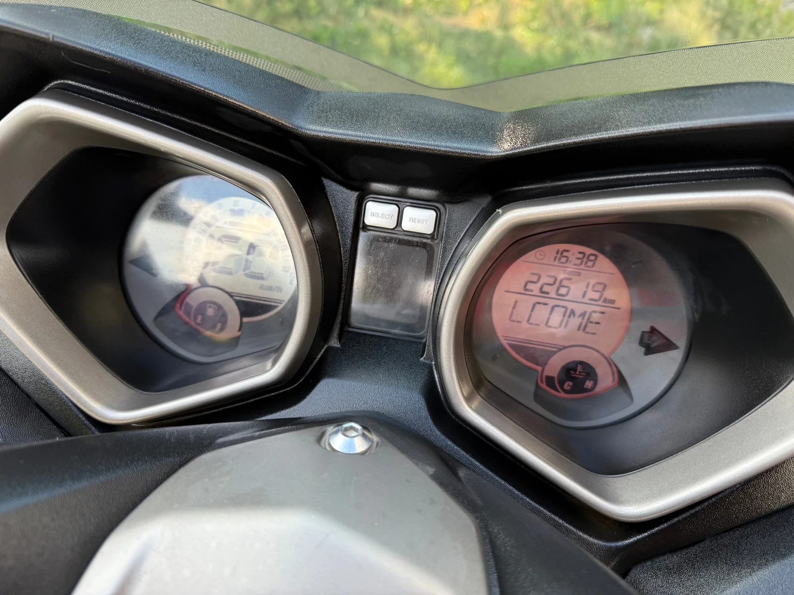 Yamaha X-max 2016 250i - изображение 10