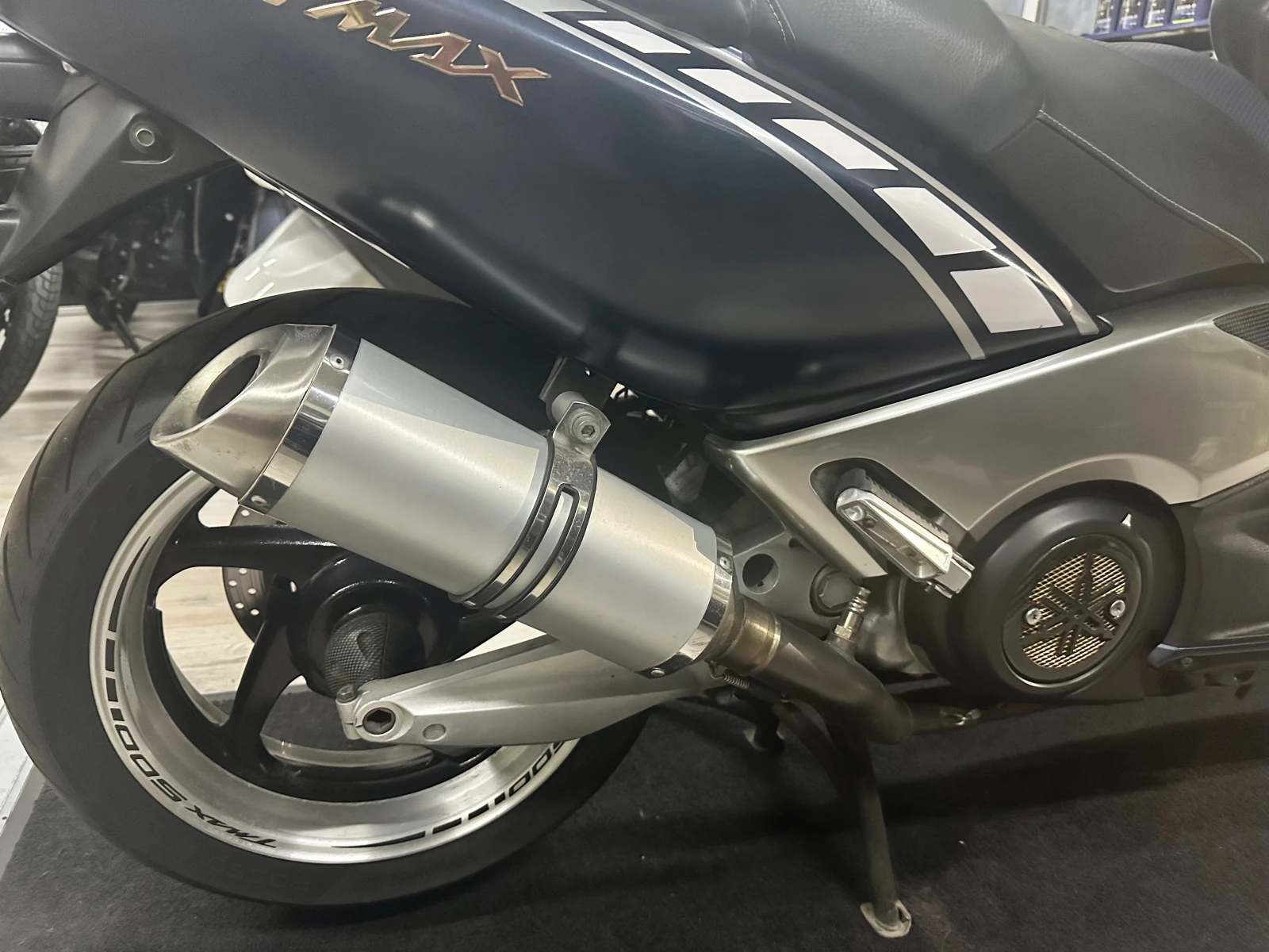 Yamaha T-max Night Max - изображение 9