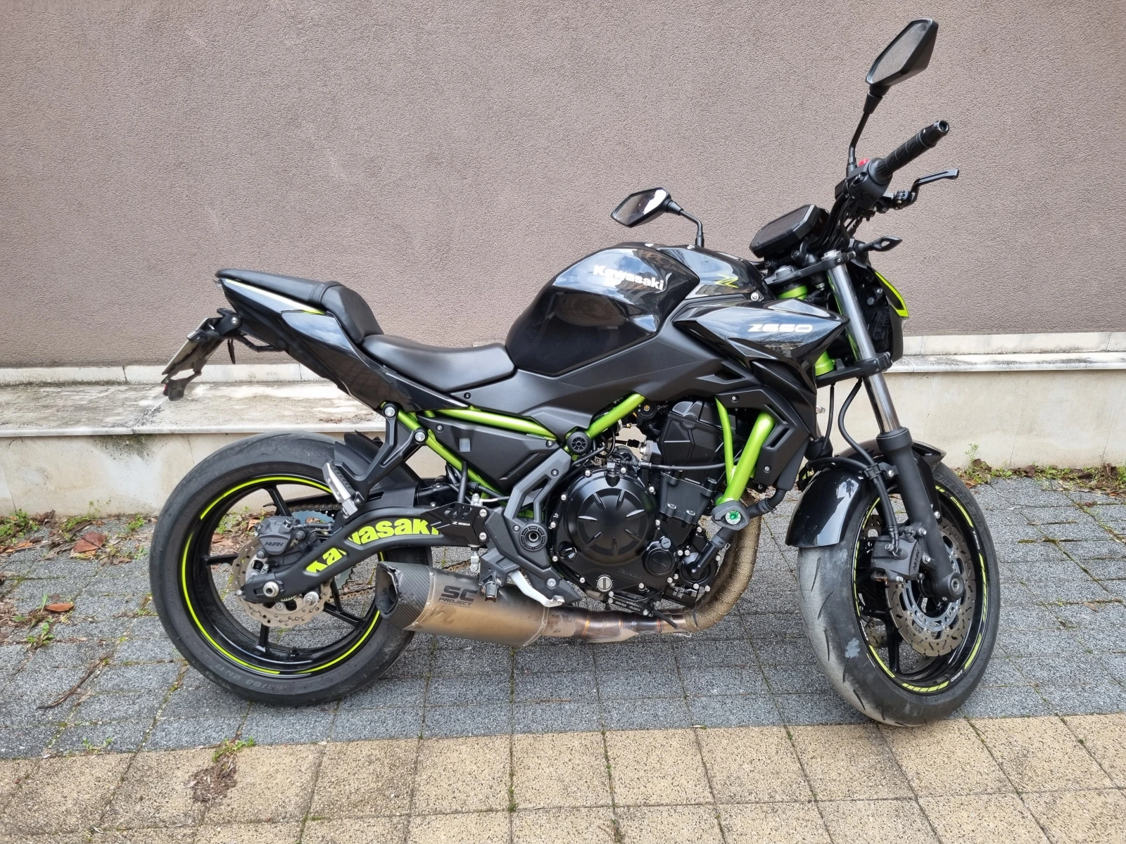 Kawasaki Z 650, снимка 4 - Мотоциклети и мототехника - 54221733