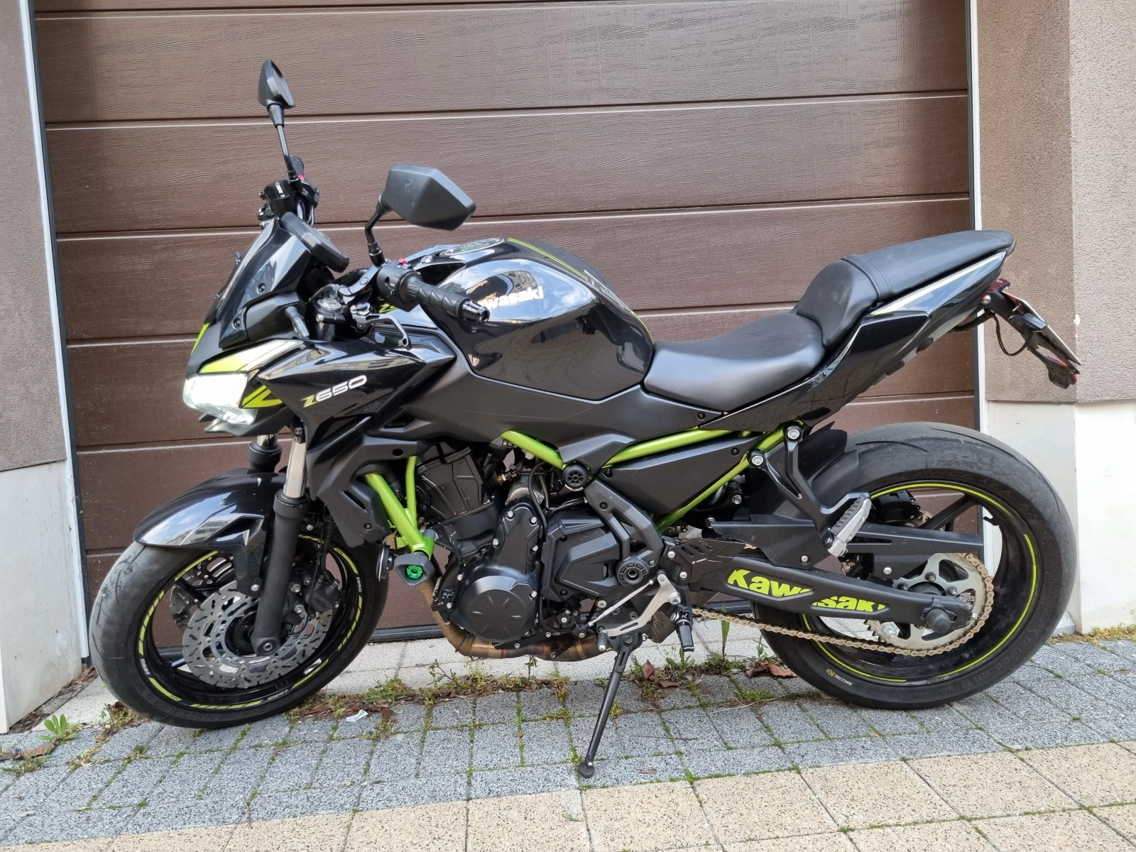 Kawasaki Z 650, снимка 12 - Мотоциклети и мототехника - 54221733