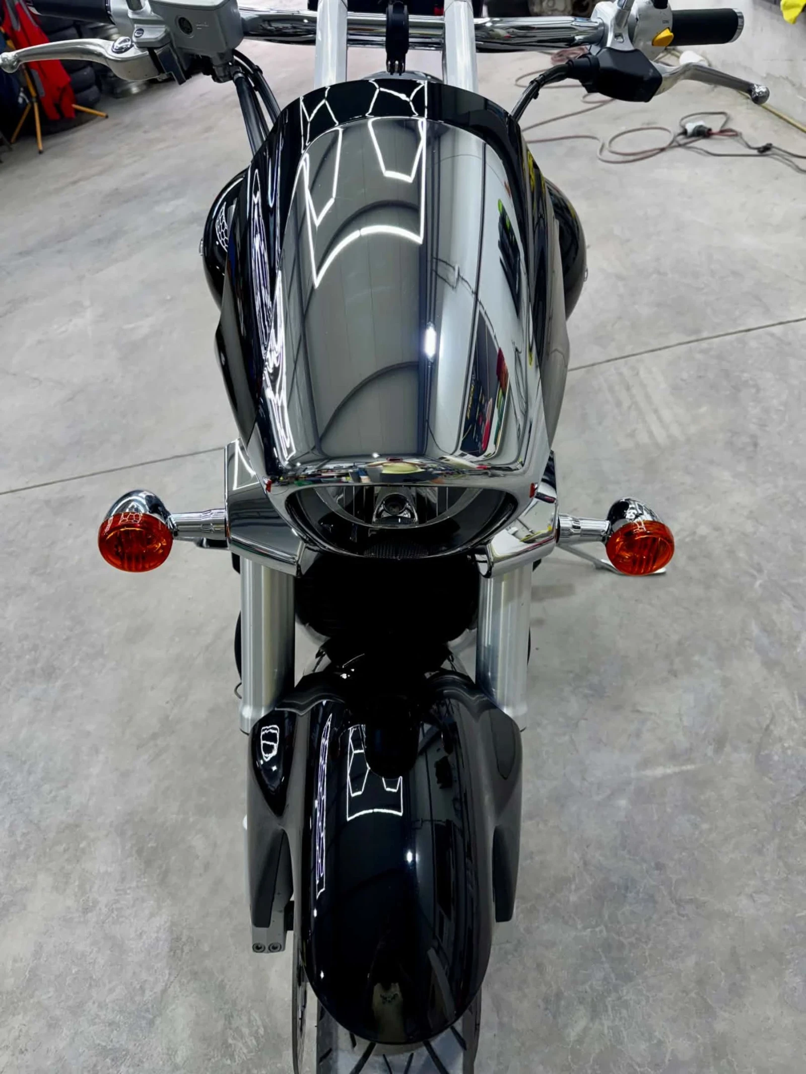 Suzuki Boulevard M1800R, снимка 8 - Мотоциклети и мототехника - 55557817