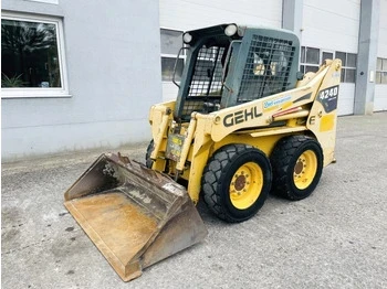 Мини челни товарачи GEHL 4240 - изображение 2